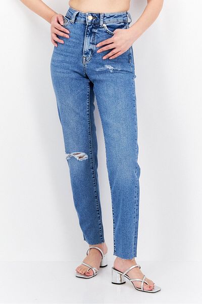 New Look بنطلون جينز نسائي قابل للتمدد ومغسول بقصّة Mom Fit باللون الأزرق