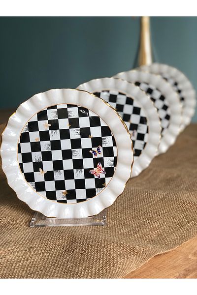 B&M Checkerboard Patterned Curved Dessert Plate 6 Pieces