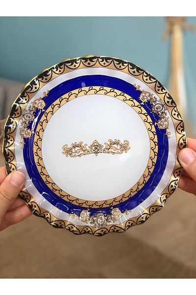 B&M Crown Patterned Curved Dessert Plate 6 Pieces