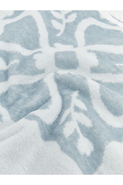 LC Waikiki Patterned Women's Beach Towel 70X150 cm