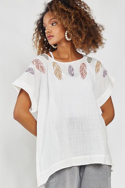 Hopoi Women's Leaf Embroidered Tunic