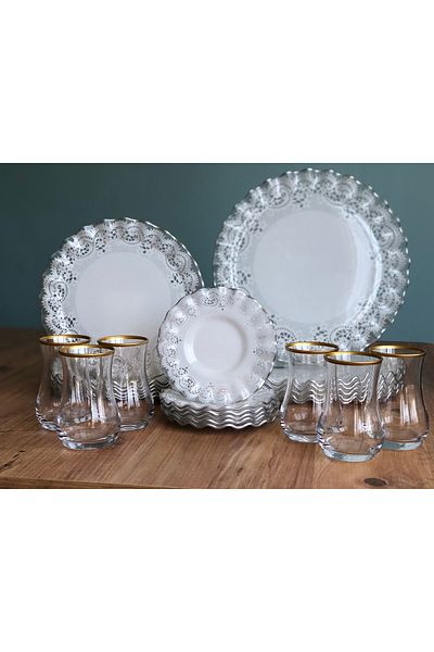 B&M Silver Lace Patterned Curved 24 Piece Breakfast Set