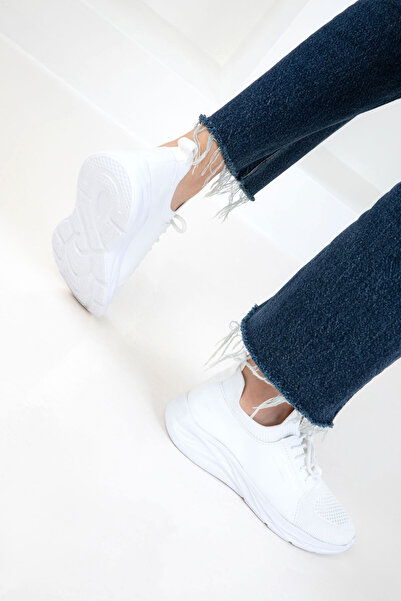 SOHO White Unisex Sneaker 20678