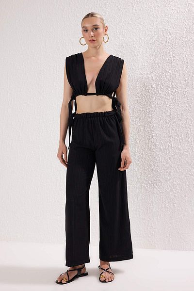 Trendyol Collection Black Woven Binding Detailed Deep V-Neck Beach Blouse Pants Suit Tbess25Au00088