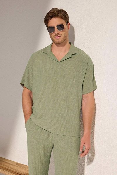 Trendyol Collection Oversize tričko Mint Polo se širokým střihem TMNSS25PO00045