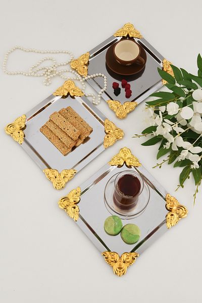 AKSESUAR EVRENİ Pietra Stainless Square 4 Corners 3 Presentation Trays with Yellow Flower Detail