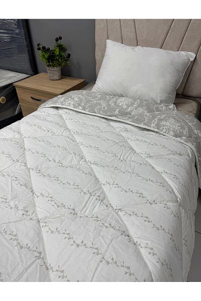 Clasy 100% Cotton Ranforce Single Quilt Double Sided Asrt Gray Floral Pattern