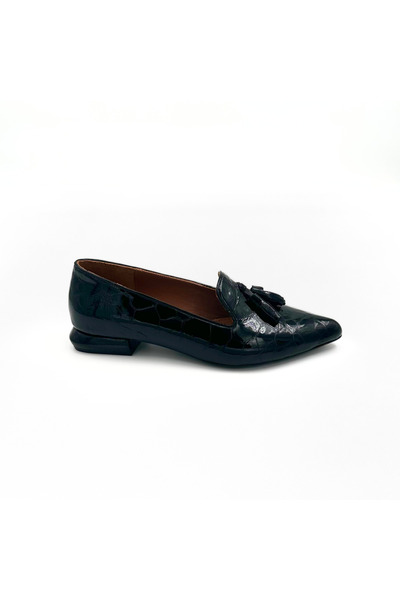 Folle Black Crocodile Patent Leather Tasseled Loafer Shoes