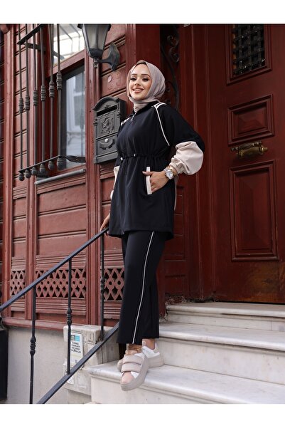 Wovi Moda Hijab Sports Tracksuit Set - Women'S, Modest and Stylish