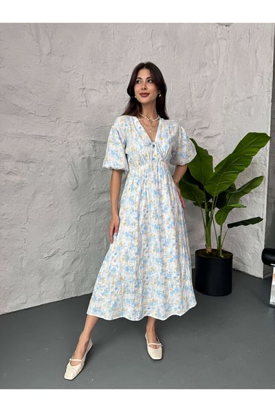 Elif Özbey Butik Rochie de muselină căptușită cu flori albastre