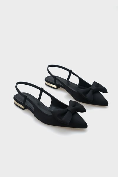Capone Outfitters Ania Damen-Ballerinas aus Satin mit spitzer Zehenpartie und offenem Rücken