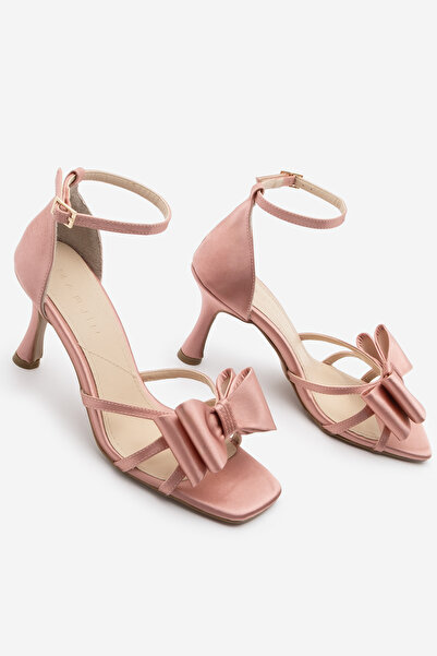 Marjin Women's Blunt Toe Bow Detailed Ankle Strap Heeled Sandals Runes Pink Satin