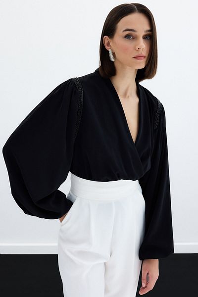 Sateen Bluză Body Neagră - Detaliată Accesorii