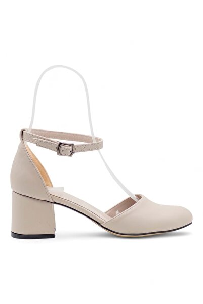 Berk فستان سهرة بكعب سميك من KARNIYARIK