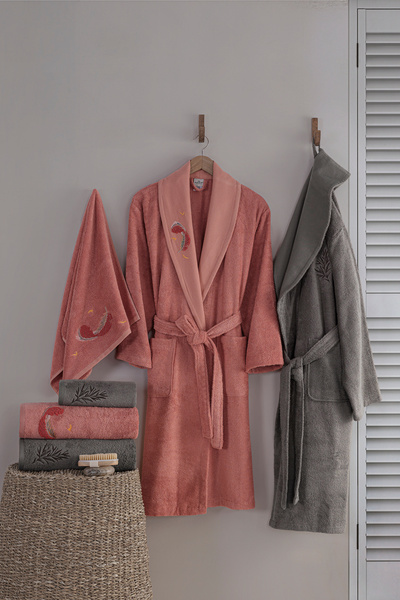 MARİBOR PIUMA - طقم رداء حمام عائلي من الخيزران المطرز سوزيني مكون من 6 قطع