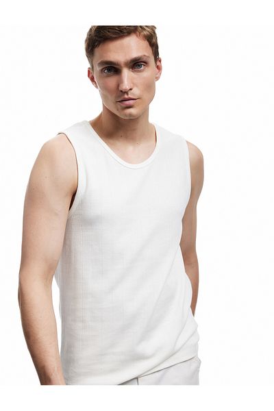 Koton Crew Neck Sleeveless Cotton Basic Tank Top
