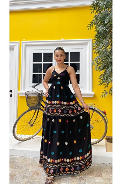 Nida Boutique Askılı Göğüs Altı Dekolteli Sırtı Gipeli Viskon Elbise