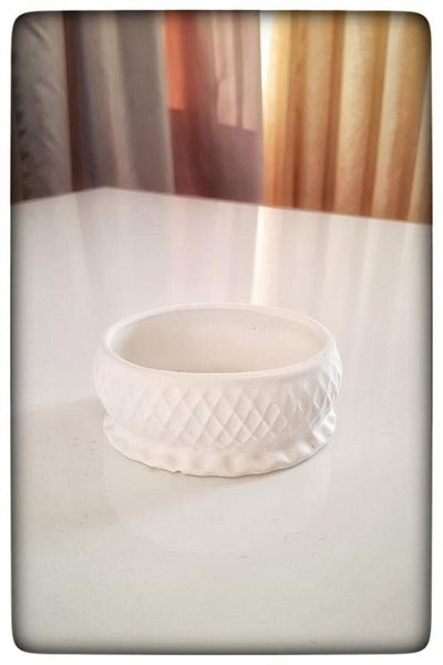 N NOXXO White Decorative Concrete Makeup and Jewelry Organizer - Handmade