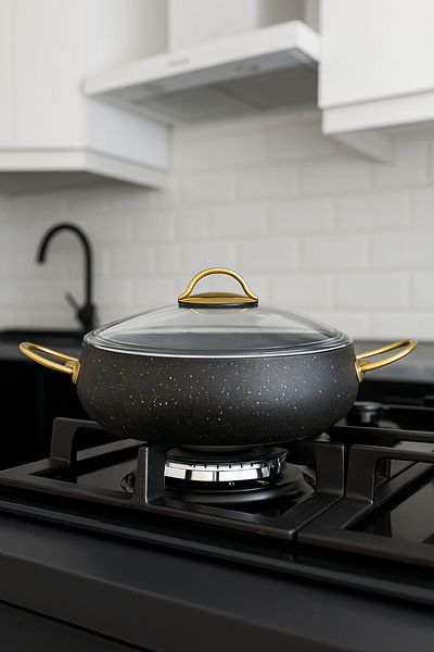 YUNUSOĞLU HOME 28 cm Flattened Stew Pot – 3.5 Liters, Gold Handle, 4 mm Granite Coating, Fireproof Non-Stick