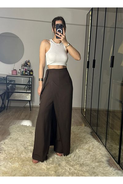 NET OF NOT Isla Suitable for Hijab, Front and Back Covered Bitter Brown Bamboo Linen Adjustable Belted Trousers