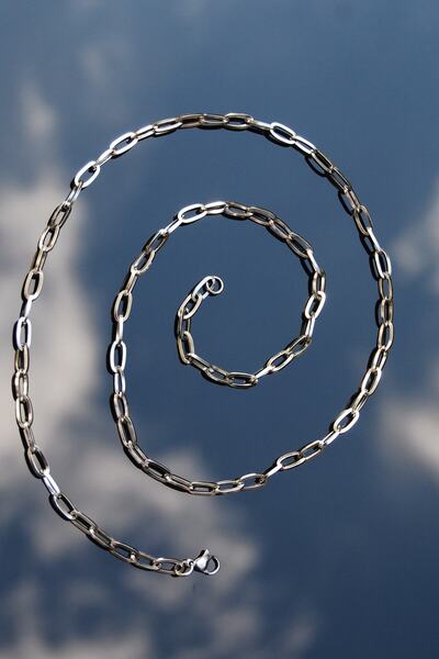 Rua Jewelry سلسلة مشبك من الفولاذ المقاوم للصدأ قلادة فضية اللون - 5 ملم ضمان...