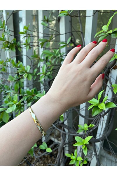 MODA Altın Renk Geometrik Desenli Kadın Bilezik - Zarif ve Şık Tasarım