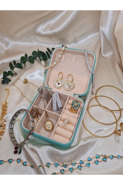 ZEYM Surprise Jewelry Box (Set of 10) – Necklace, Bracelet, Ring and Surprise (Steel & Beads) |   Collection