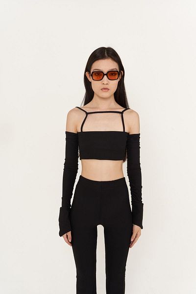 HOLLY LOLLY Halenka Molly s dlouhým rukávem Crop Model Black