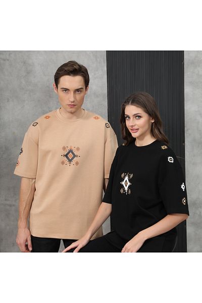 ALANAQA Unisex Oversized T-Shirt