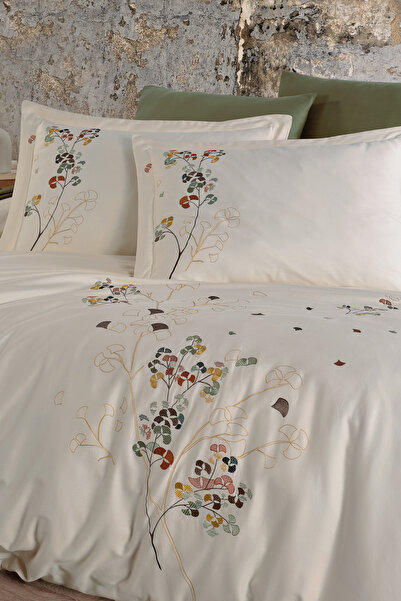 MARİBOR مارلي - طقم غطاء لحاف مطرز من الساتان القطني 100% بلون الشمبانيا