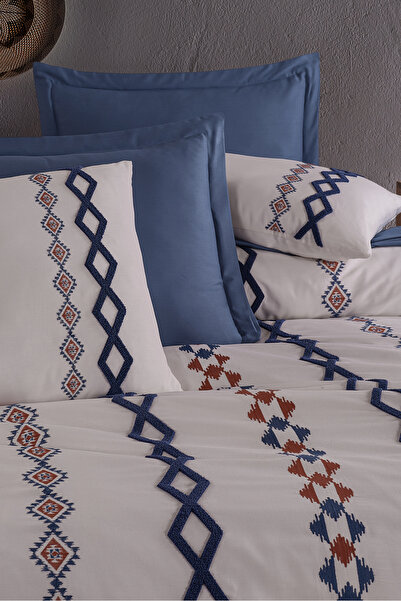 MARİBOR Rug - 100% Cotton Satin Embroidered Duvet Cover Set - Cream