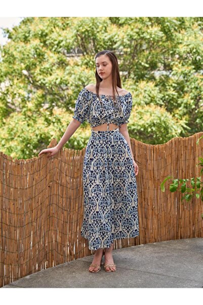 Swass Set bluză și fustă cu model