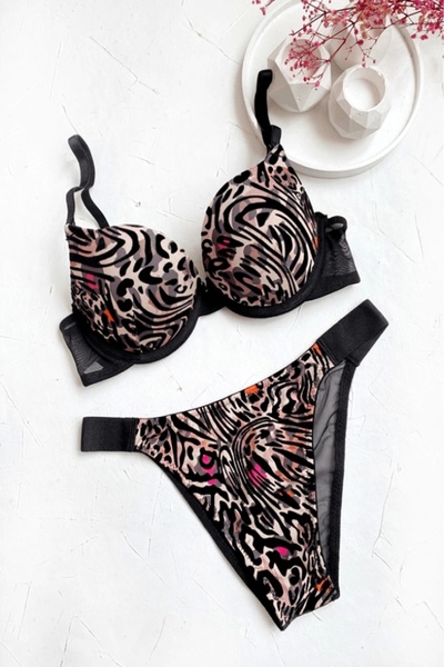 gc gece incisi Hella Бюстгальтер