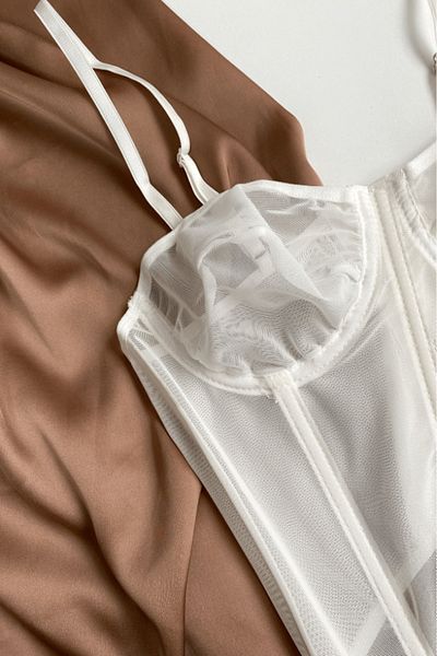 Gece İncisi Nancy Bustier