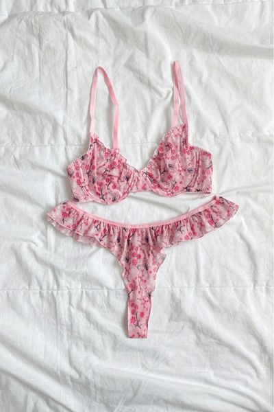 Gece İncisi Set sutien cu sârmă cu imprimeu floral mic