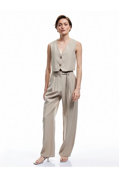 Koton Viscose Fabric Regular Fit Pocketed Pleated Detailed Belted Culotte Fabric Trousers