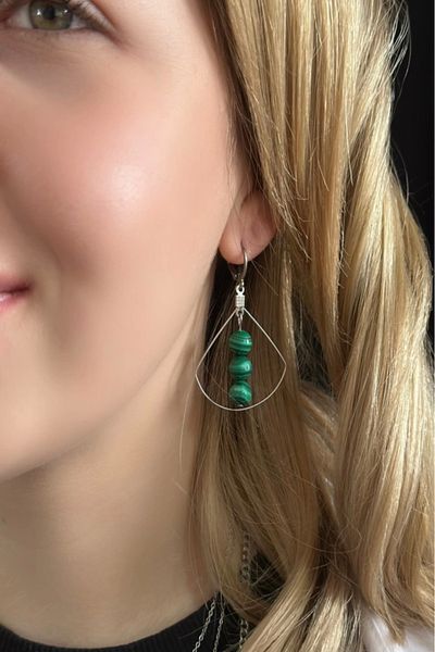 SEVGİLİ TAKI Malahit Natural Stone Steel Earrings - Vega Series