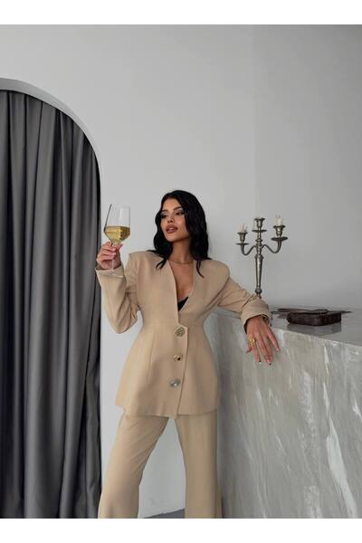 SOFT Fancy 3 Metal Buttons Decollete Collar Jacket-Pants Set