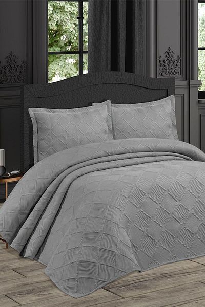 My Bed Home Collection Dora Model Soft Series - Padded Pique Bedspread Set