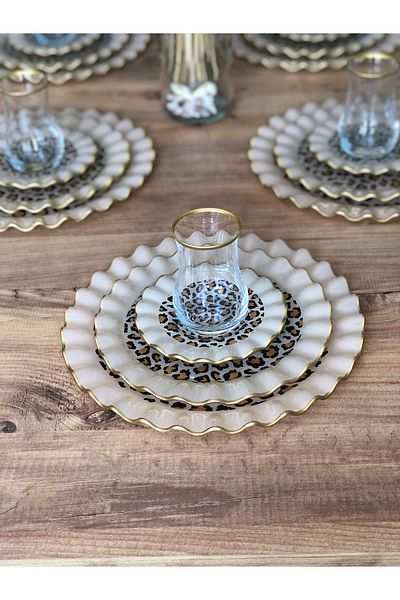 B&M Leopard Patterned Curved Breakfast Set 24 Pieces