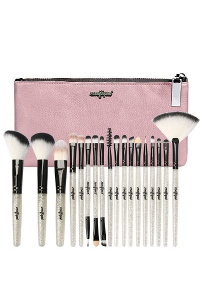 zenifique Set of 18 Makeup Brushes, Zenifique, Synthetic Hair, With Case, Glitter Handle, Silver