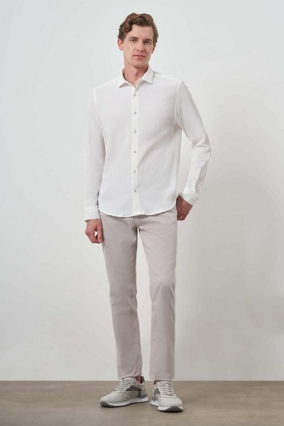 Morven Cămașă albă pentru bărbați cu model Seersucker Trend Dynamic Fit cu guler italian