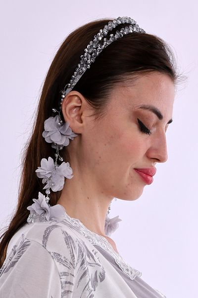 ByLohusa White Pearl Maternity Crown with Gray Dangling Earrings 1012