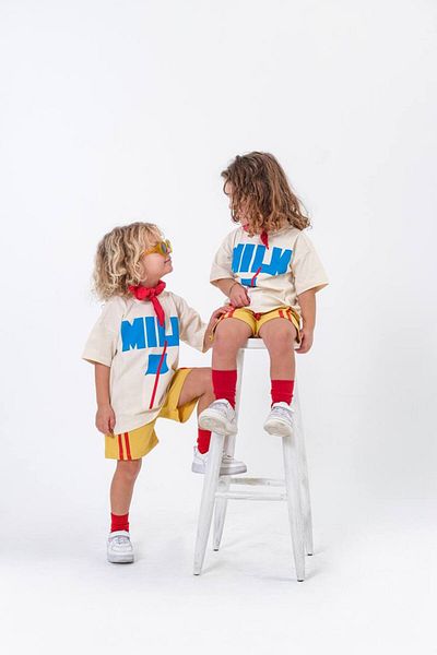 anonim Unisex Kids Milk Printed Cotton Short Sleeve T-Shirt and Shorts Set