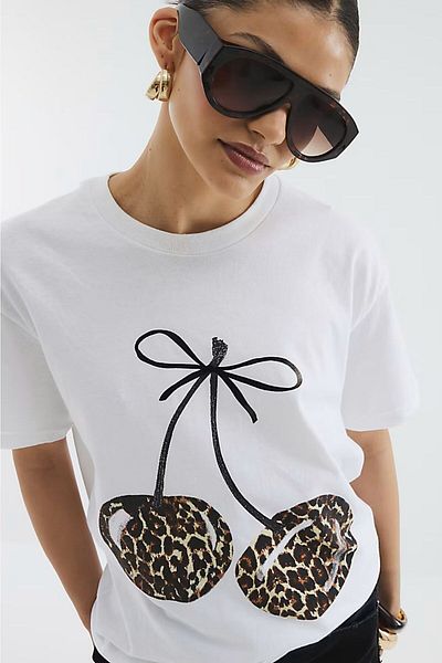 The Champ Clothing Tricou alb oversize 100% bumbac pentru femei – imprimeu cireș cu model leopard