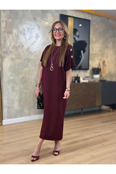 Red Daisy Μίντι φόρεμα με λεπτομέρεια με χρυσά κουμπιά και μανίκια νυχτερίδας