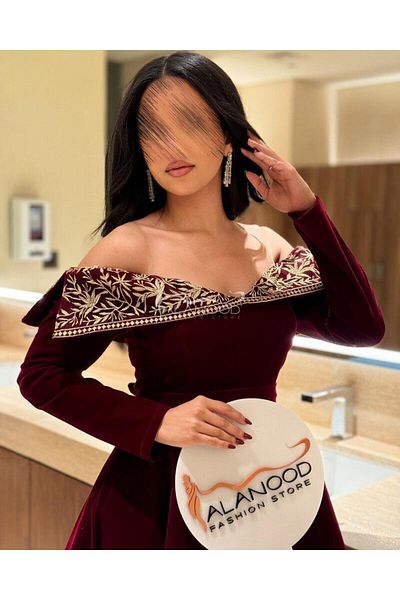 ALANOOD FASHION Anoud dress in oud color, embroidered velvet, with off-the-shoulder details