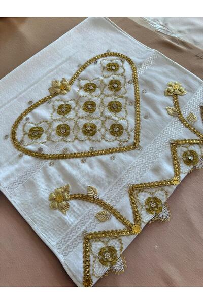 Dantelux Ручна робота рушник з вишивкою у вигляді серця