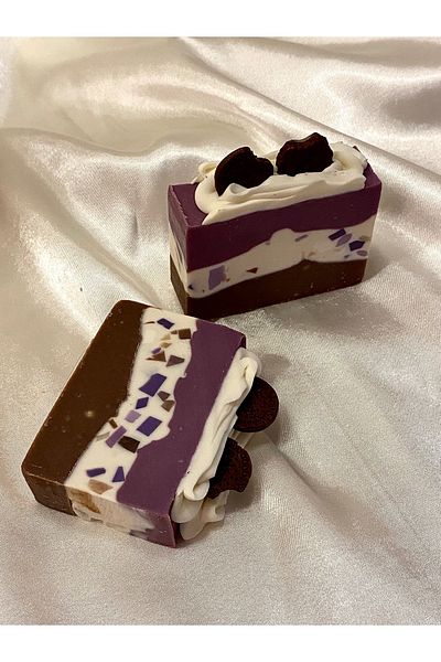 Port Aksesuar Chocolate Cloud Natural Handmade Soap – Grape Seed & Sweet Almond Oil (Moisturizing Effect)