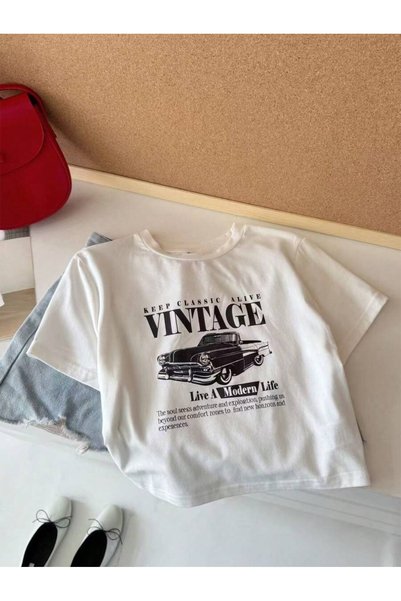PALPİTO Kadın Beyaz Vintage Baskılı Bisiklet Yaka Dar Crop Tshirt
